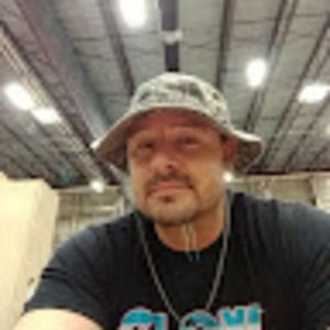 Meet your Posher, Travis